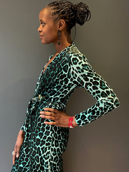 Jumpsuit in Green Leopard Print - side view close up