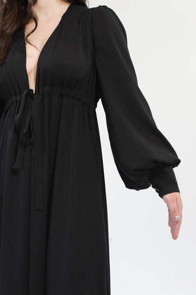 Percy Black Silky Satin Maxi Dress – One Size with pockets