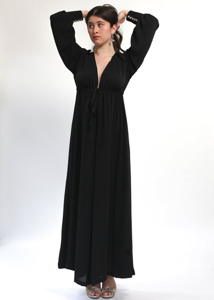 Percy Black Silky Satin Maxi Dress – One Size with pockets